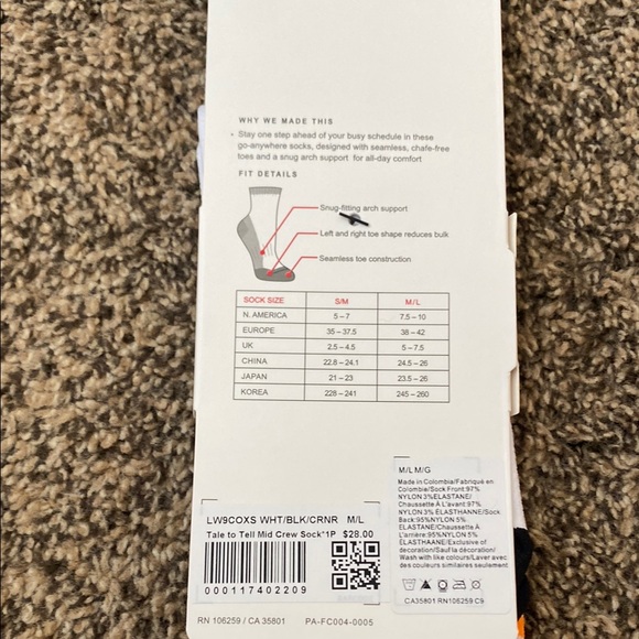 - Lululemon Athletica Red and White Performance Athletic Socks - Picture 6 of 7